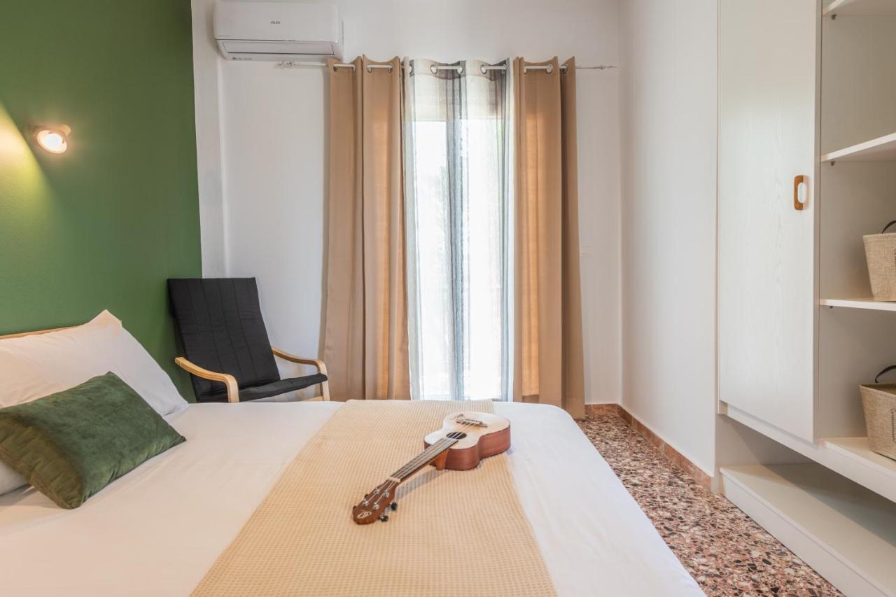 Lazaris Apartments Paralía Almirú Kültér fotó