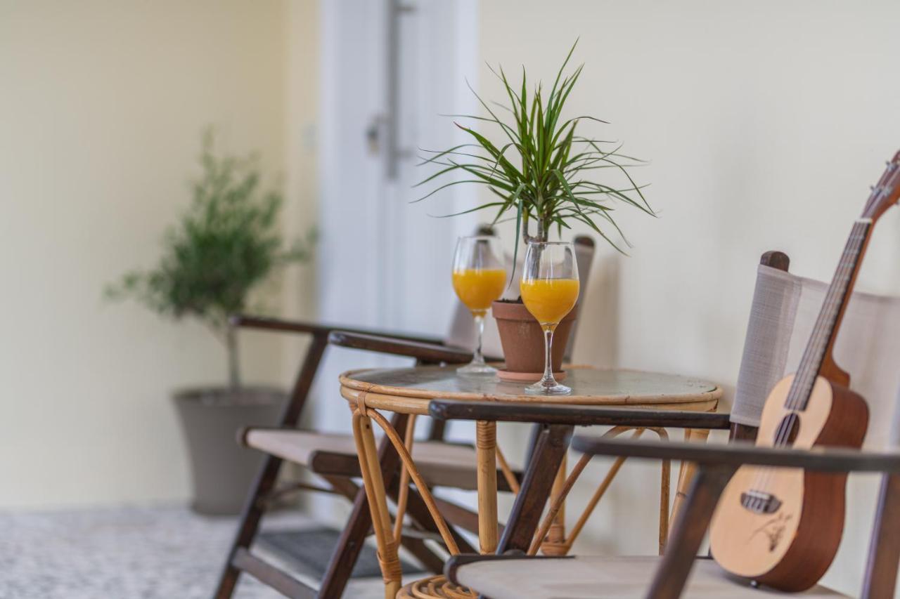 Lazaris Apartments Paralía Almirú Kültér fotó